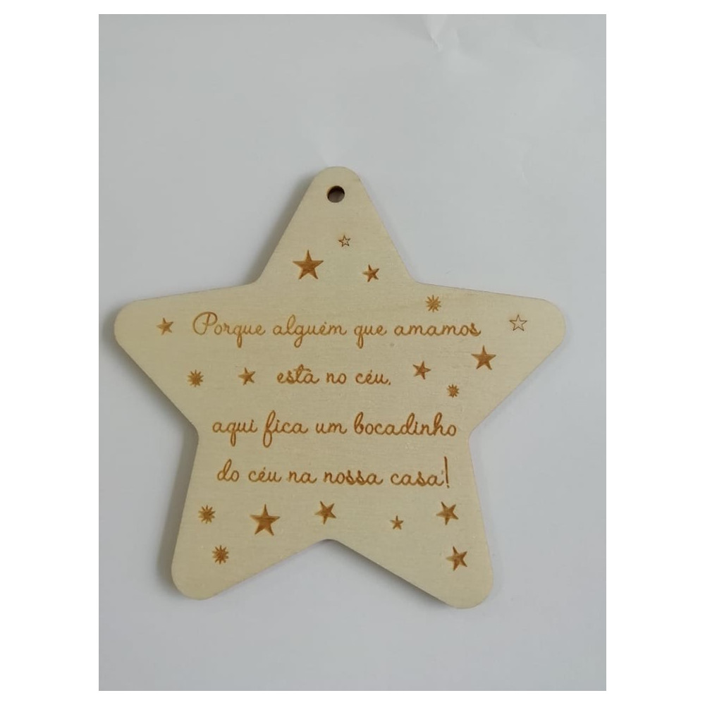 Estrela com gravação a laser